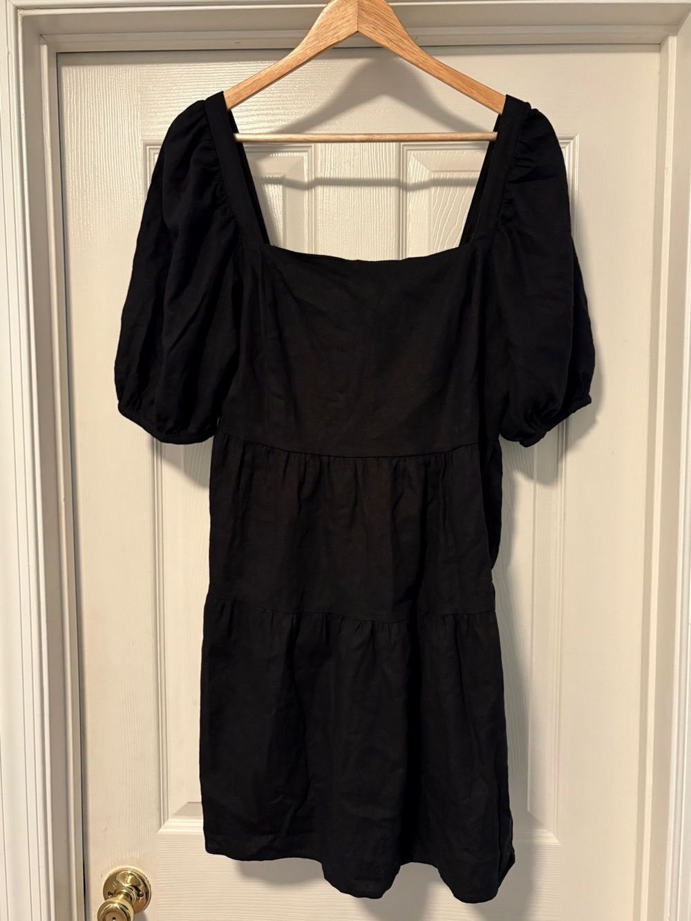 House Of Harlow 1960 Black Linen Puffy Sleeves Tiered Dress